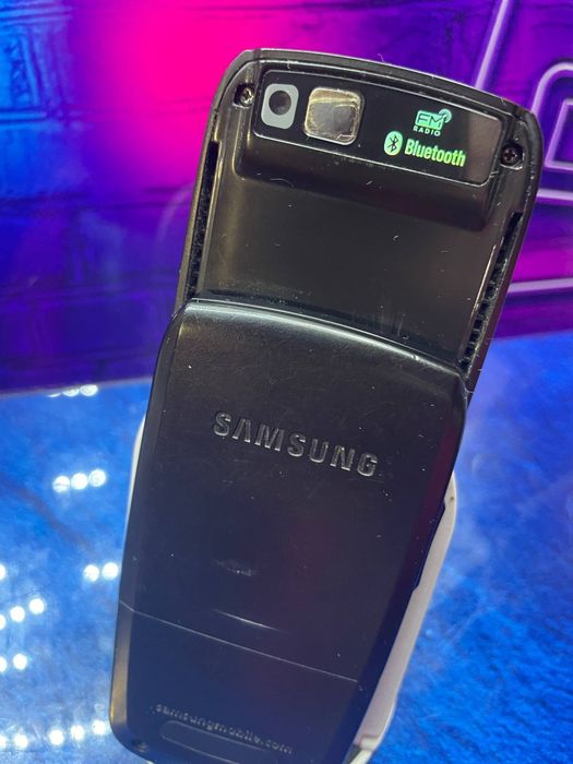 Мобільні телефони, повністю робочі!