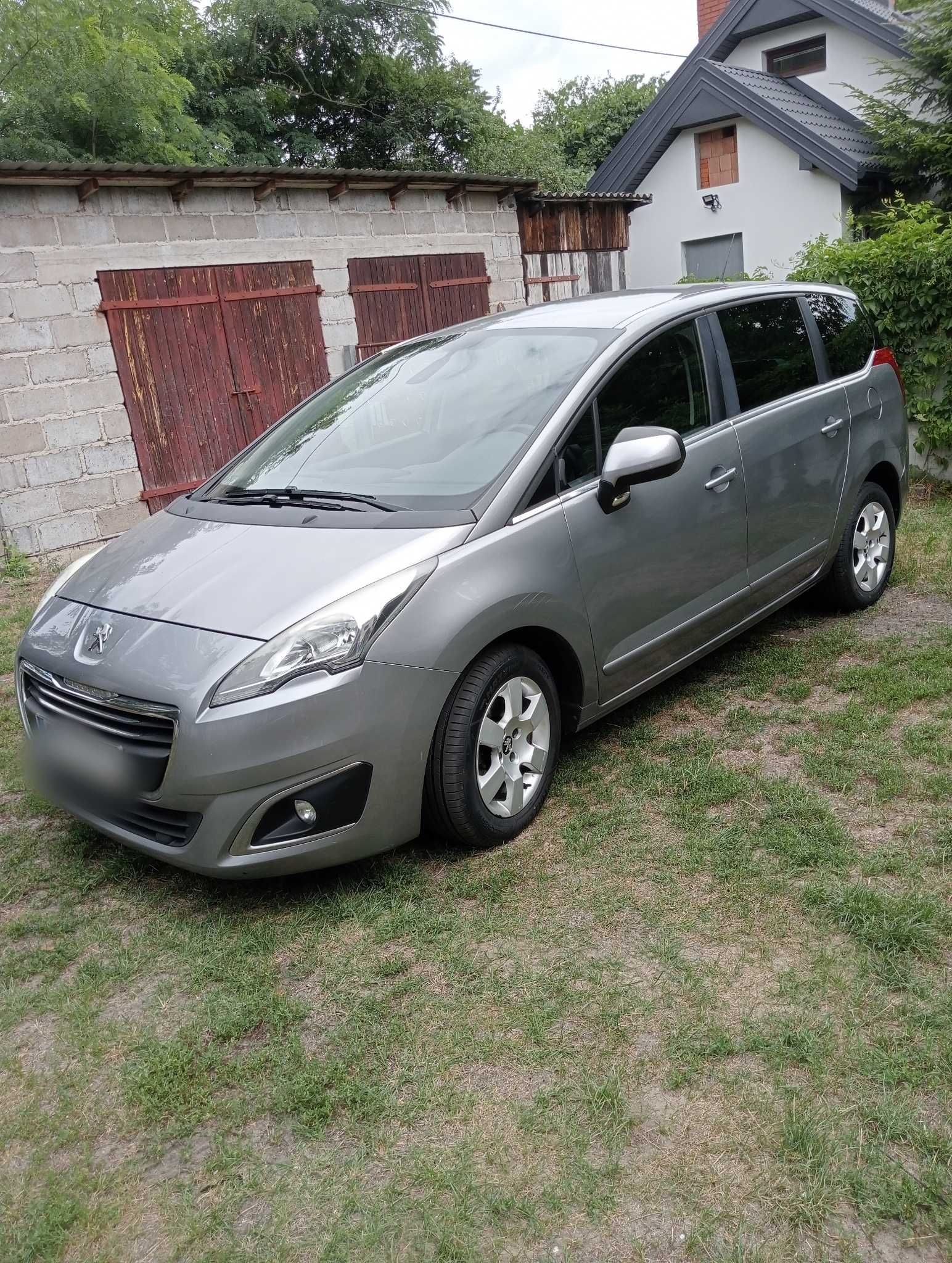 Sprzedam Peugeot 5008 1.6 HDI  7 osobowy 2014
