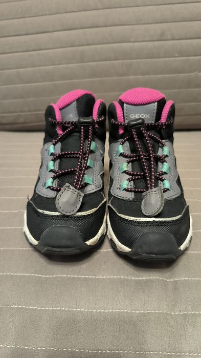 Детские демисезонные термо ботинки для девочки Geox