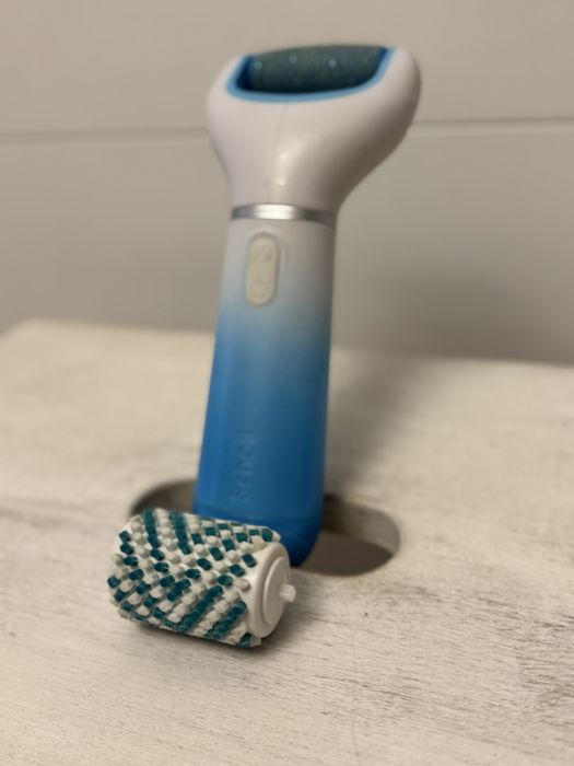 Pilnik elektryczny SCHOLL Expert Care do pięt