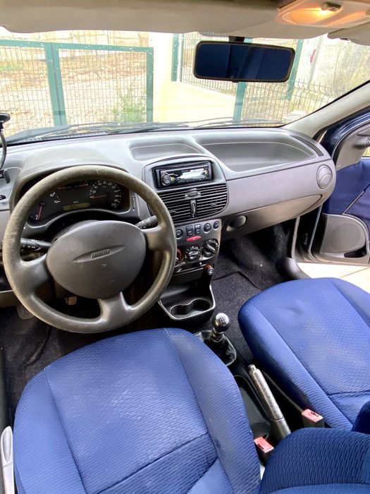 Vende-se Fiat Punto ELX