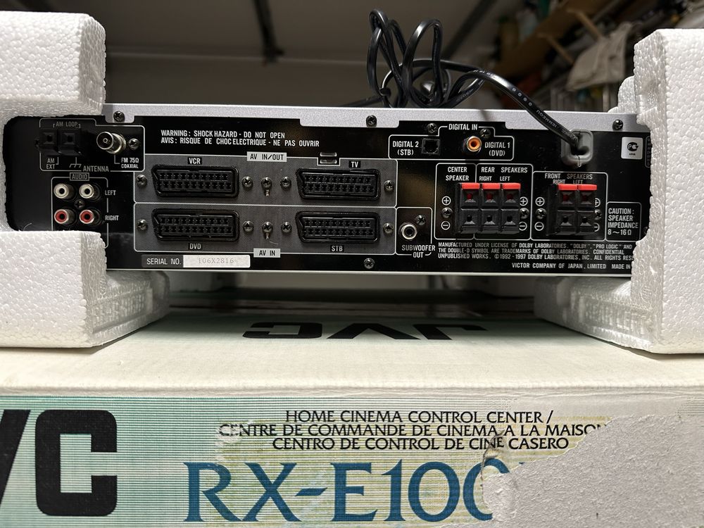 JVC Zestaw Kina Domowego RX-E100 / XV-E100SL / SP-PW100