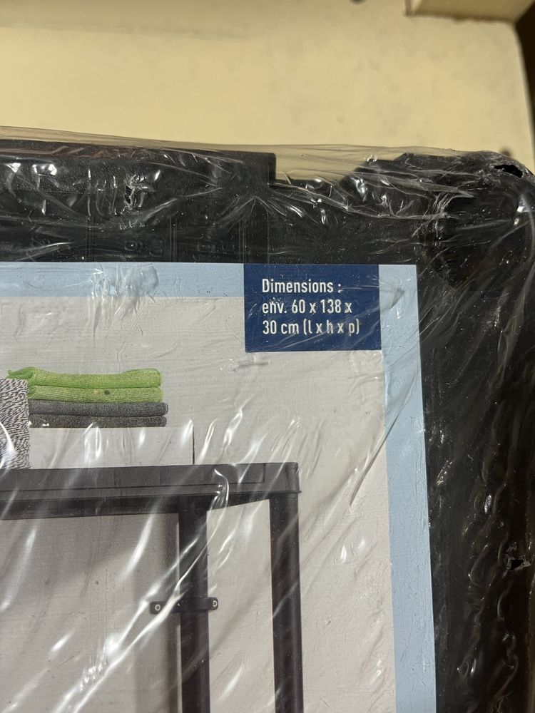 Поличка для ванної кімнати
