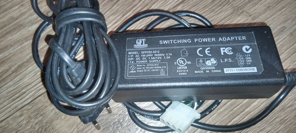 Кабелі комп'ютерні, джойстик