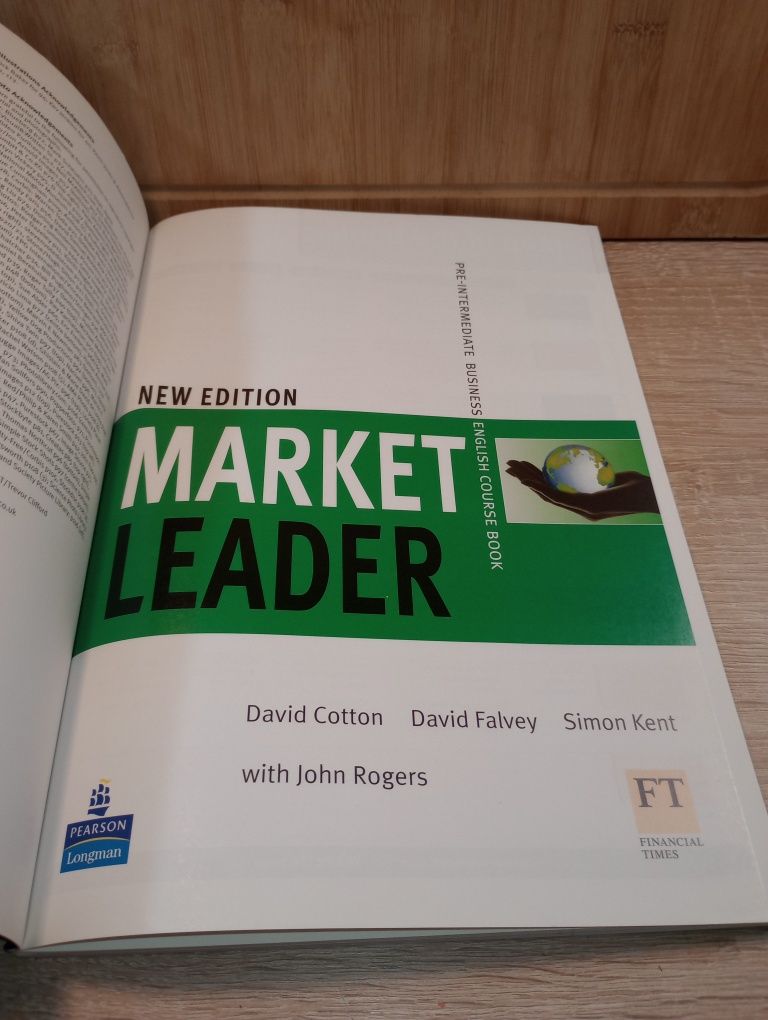 Market Leader. Pre-intermediate business English course book
