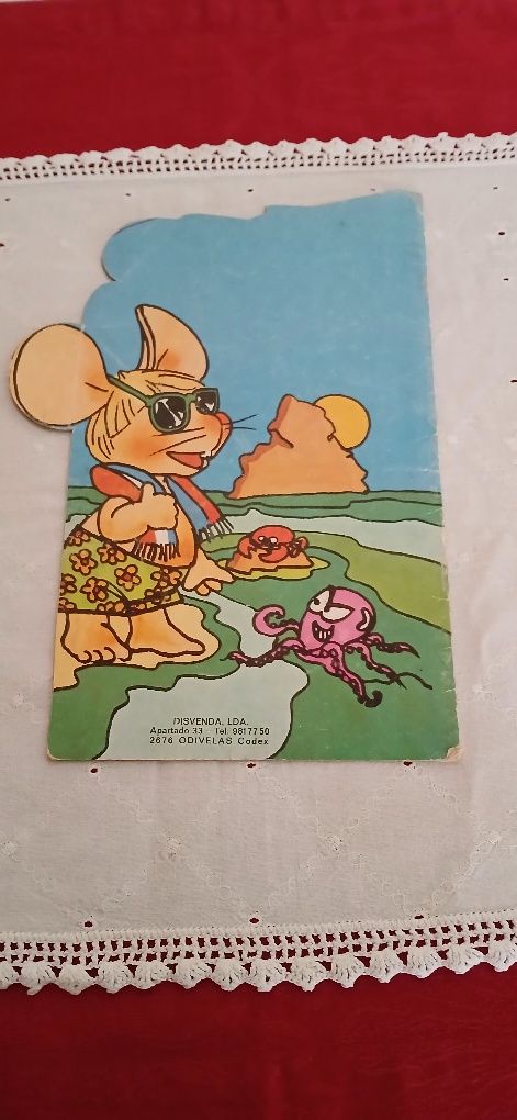 Livro Topo Gigio na praia, antigo