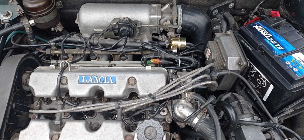 Lancia Thema 2.0 i.e. Turbo 176500 km