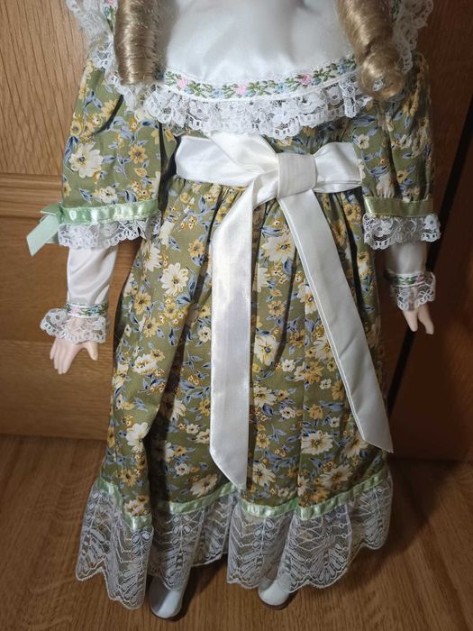 Boneca de Porcelana – Encanto Campestre