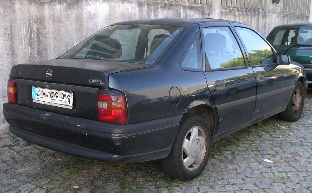 Opel Vectra para peças ( A / B / C )