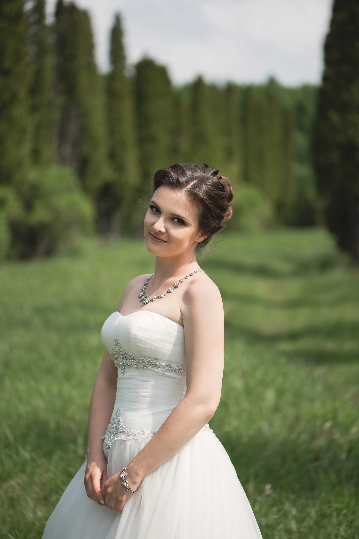 Свадебное платье 42-46 рр
