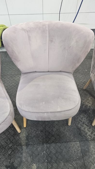 4 krzesła glamour pudrowy róż