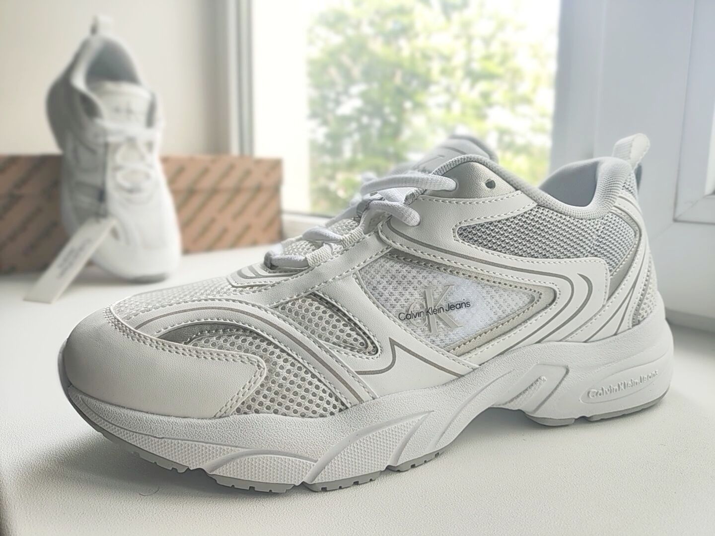 Нові, Оригінальні кросівки Calvin Klein Jeans Retro Tennis Mesh, жіноч