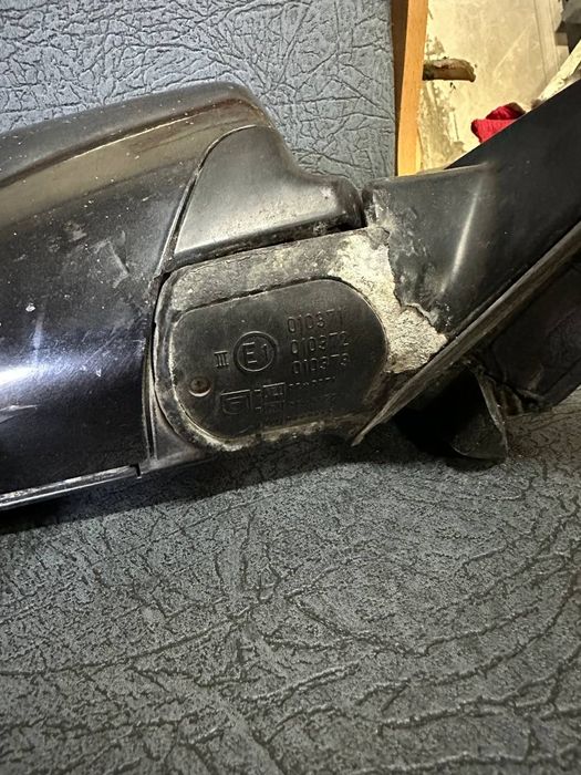 Продам оригинальные зеркала заднего вида BMW E39 с блоками !