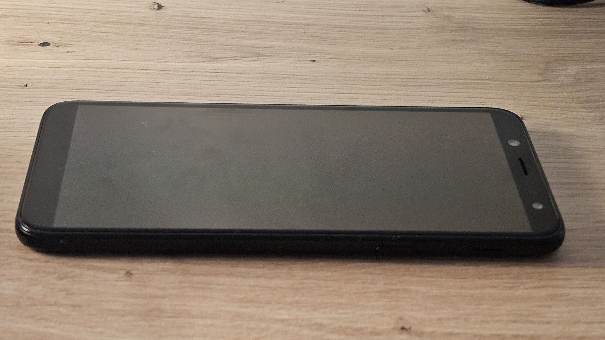 Samsung A6  (SM-A600FN)
