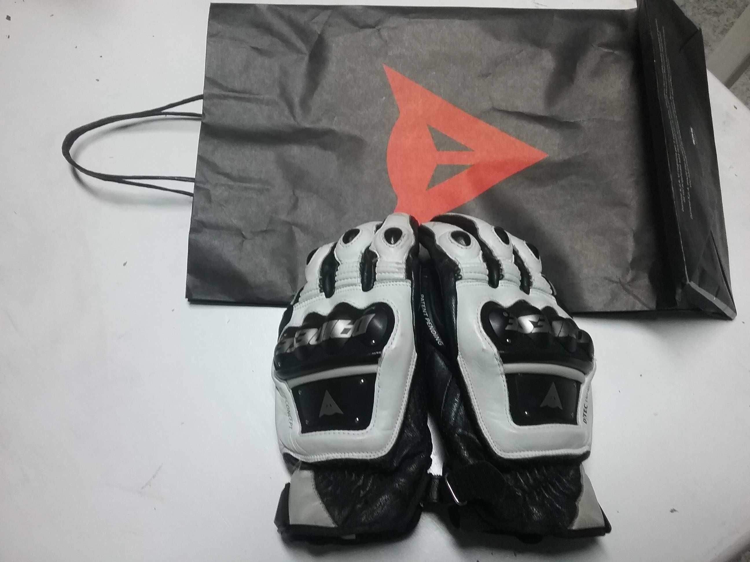 luvas pele Dainese carbono