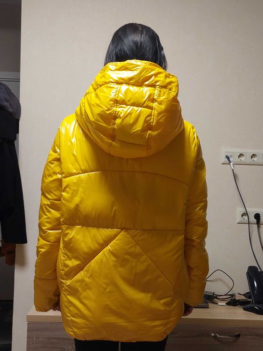 Куртка Cropp розмір XL