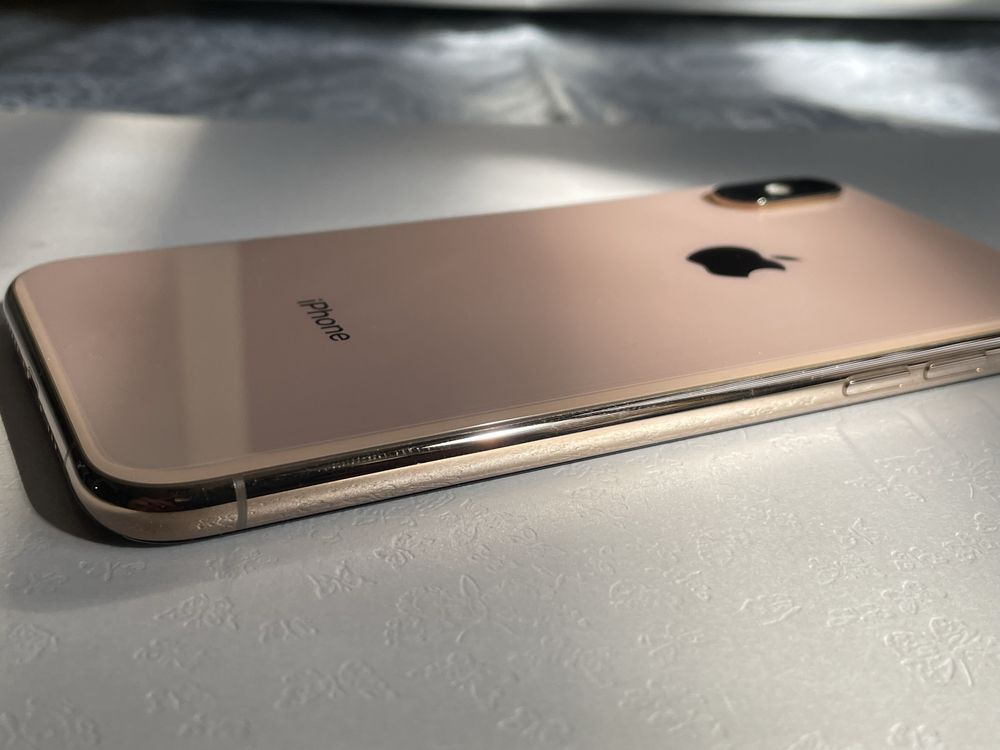 Iphone xs 64g gold