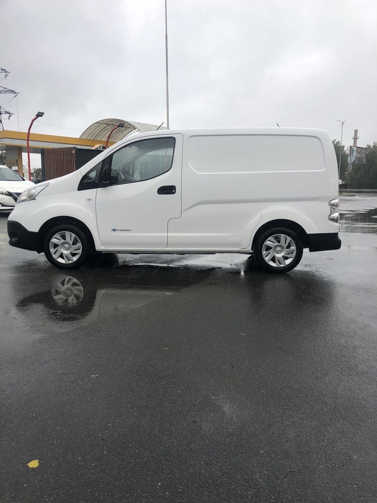 Nissan eNV200 24kw