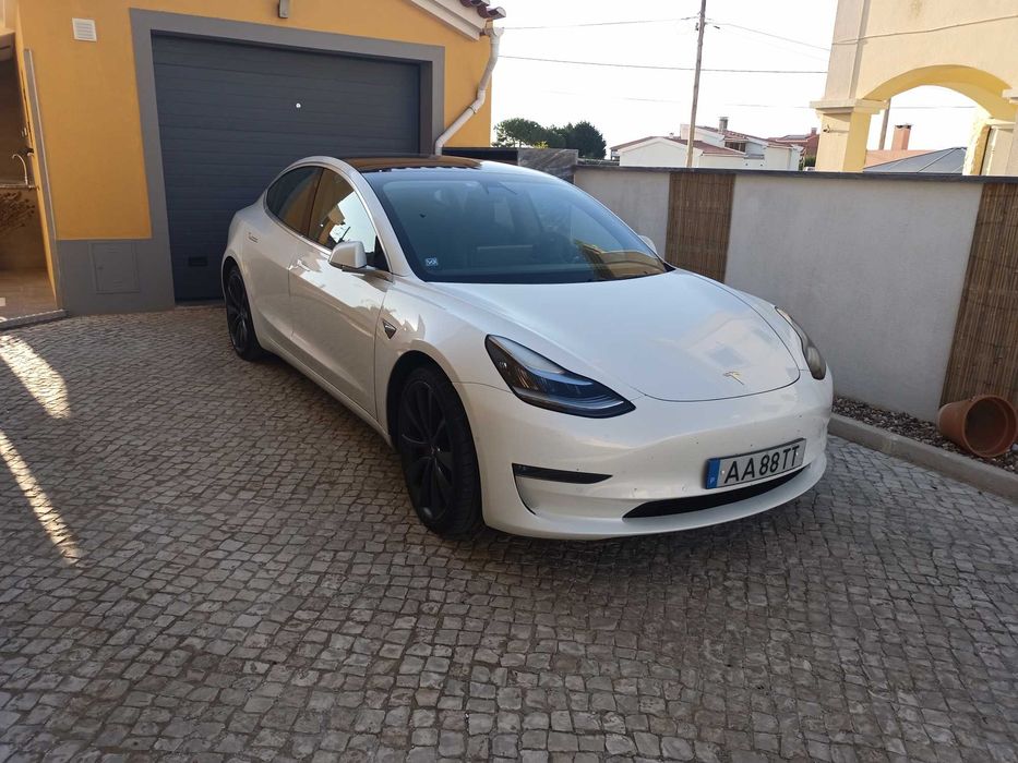Tesla Model 3 Performance impecável (IVA dedutível)