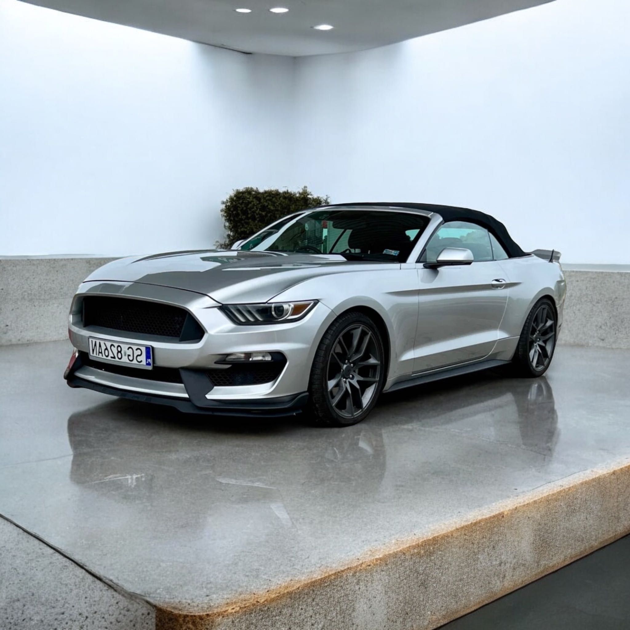 Mercedes AMG cabrio mustang BMW Audi RS wynajem wypożyczalnia aut