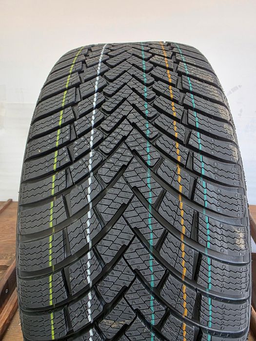 Nowe Koła Zimowe Oryginalne Audi A4 S4 8K B8 18 Cali Barum 2025 Rok