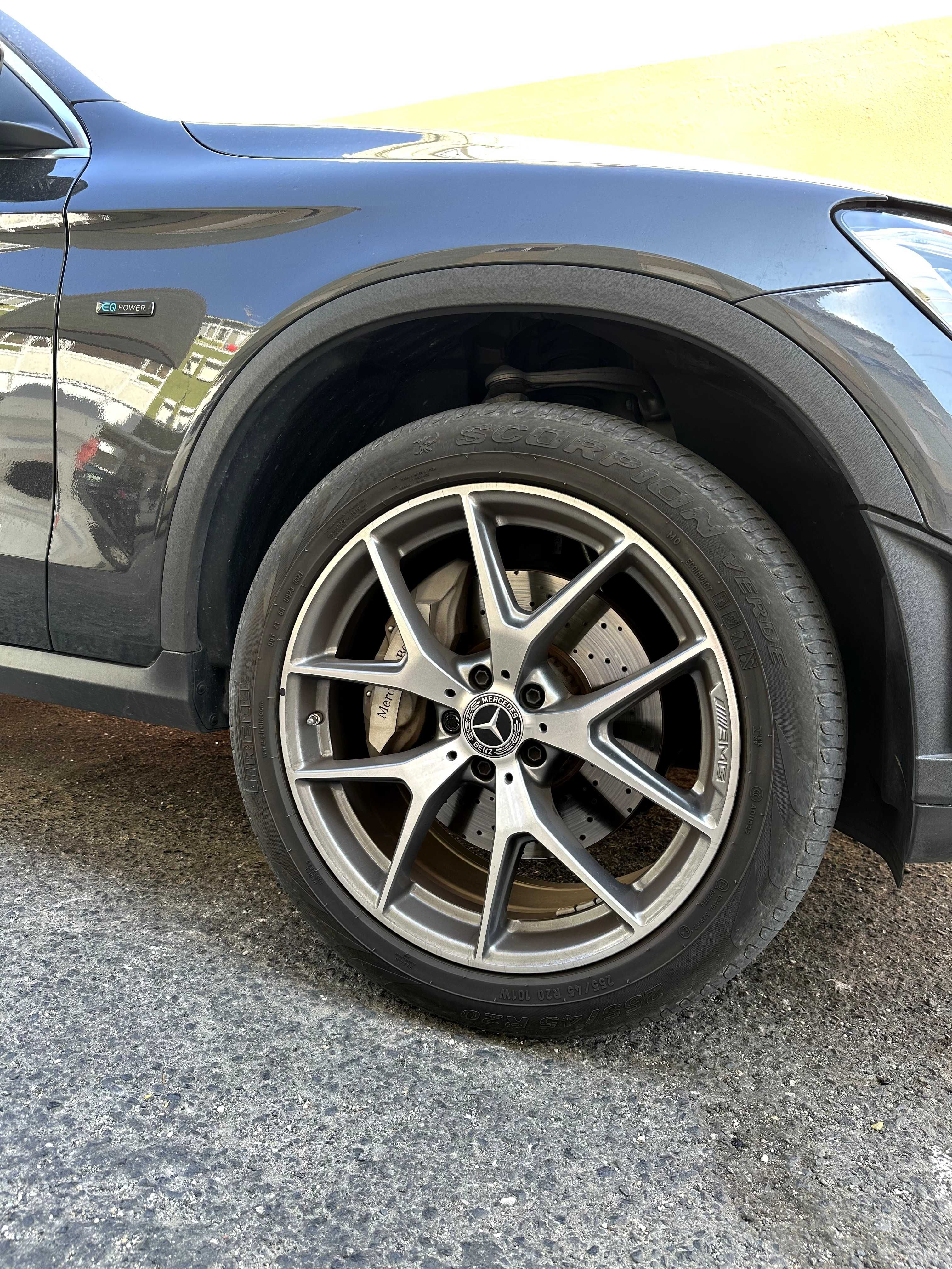Mercedes GLC300e 4Matic como Novo
