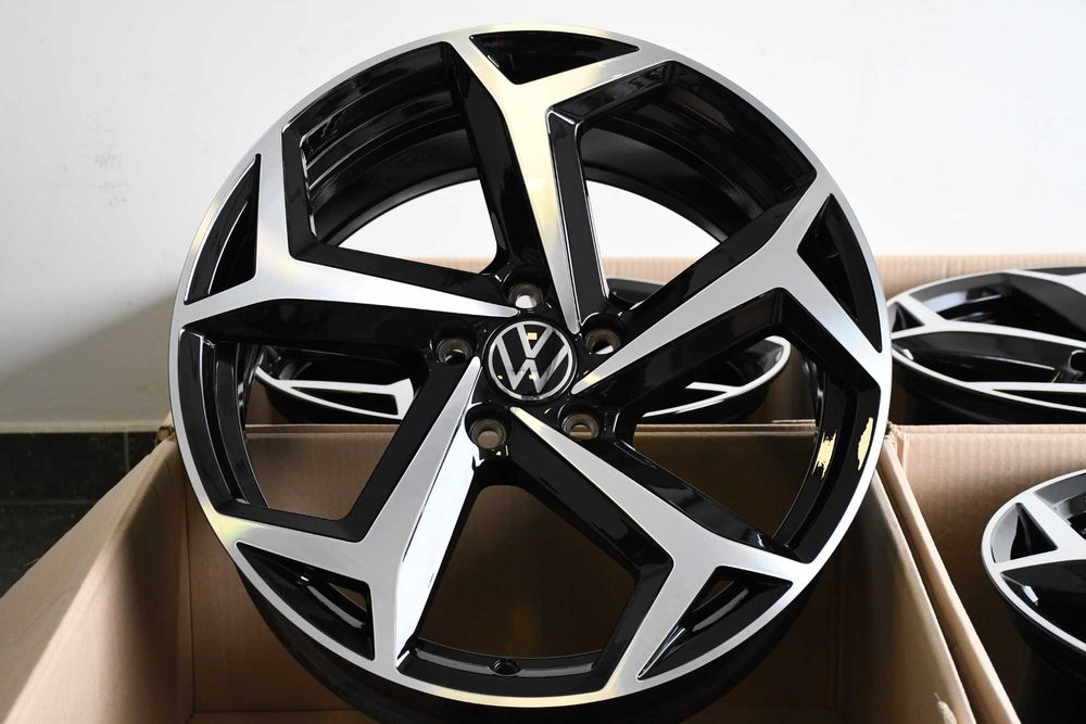 Felgi aluminiowe 18 Volkswagen OE 3G0.601025BG Tiroc Tiguan Arteon