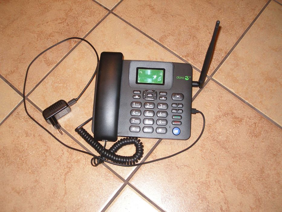 telefon komórkowy, stacjonarny na kartę SIM