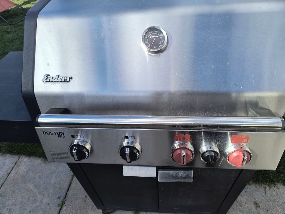Grill gazowy ENDERS turbo palniki
