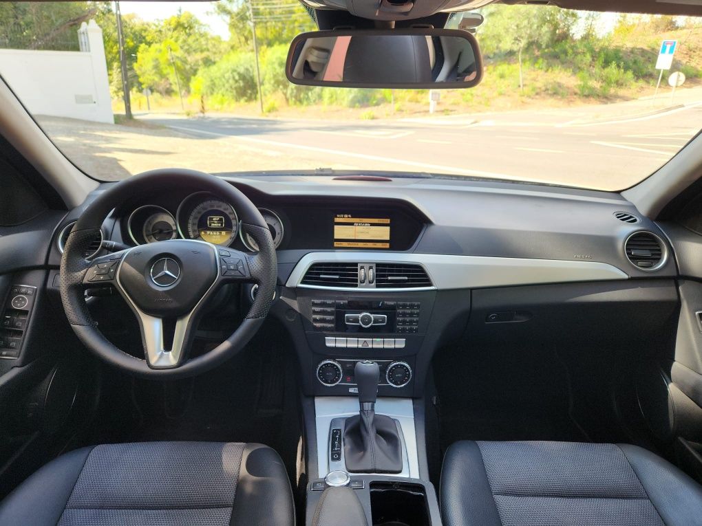 Mercedes C220 CDI Nacional caixa automática