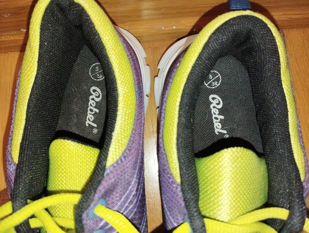 Ténis desportivos Rebel 38