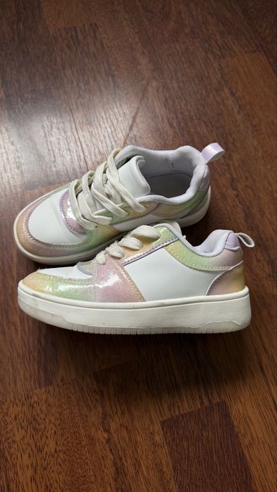 Дитячі Кросівки Primark 28 розмір 18 см устілка