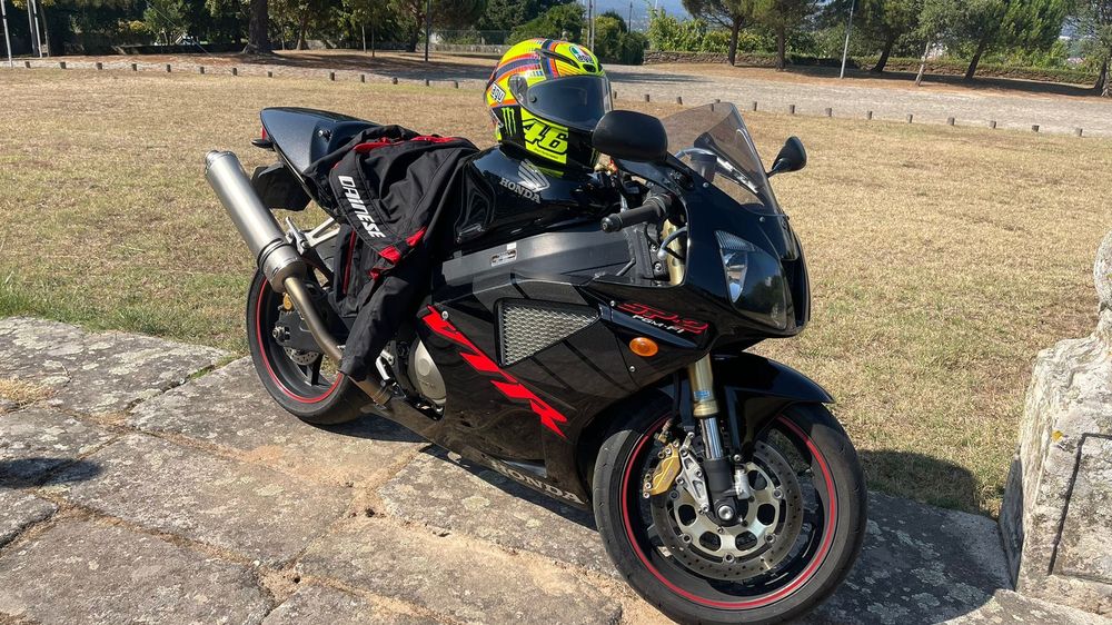 Honda vtr 1000 sp2