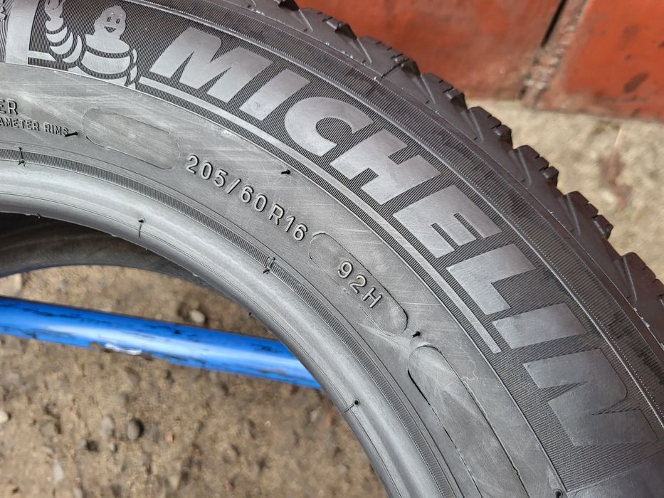 205/60/16 R16 Michelin Alpin 4 4шт ціна за 1шт зима шини