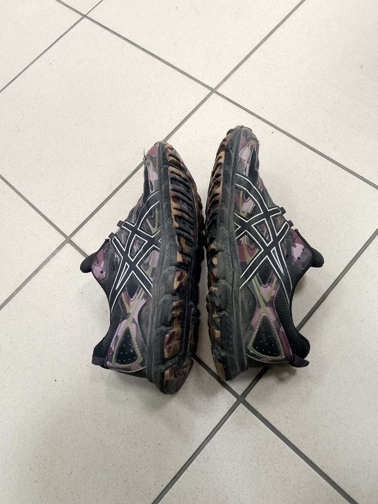 кросівки асікс Asics 39