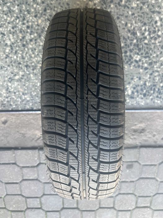 155/65r13 austone opona zimowa 1 szt bieznik 7mm jak nowa !