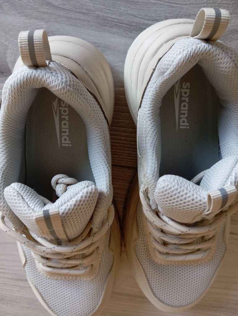 Adidasy Sprandi 33