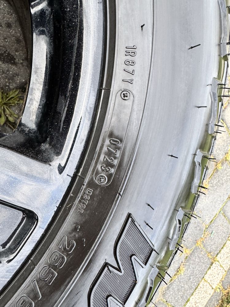 Koło koła Forda Ranger 3 sztuki opony 2023 rok 265/65R17