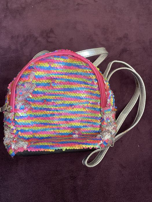 Plecak cekiny firmy Kapeli