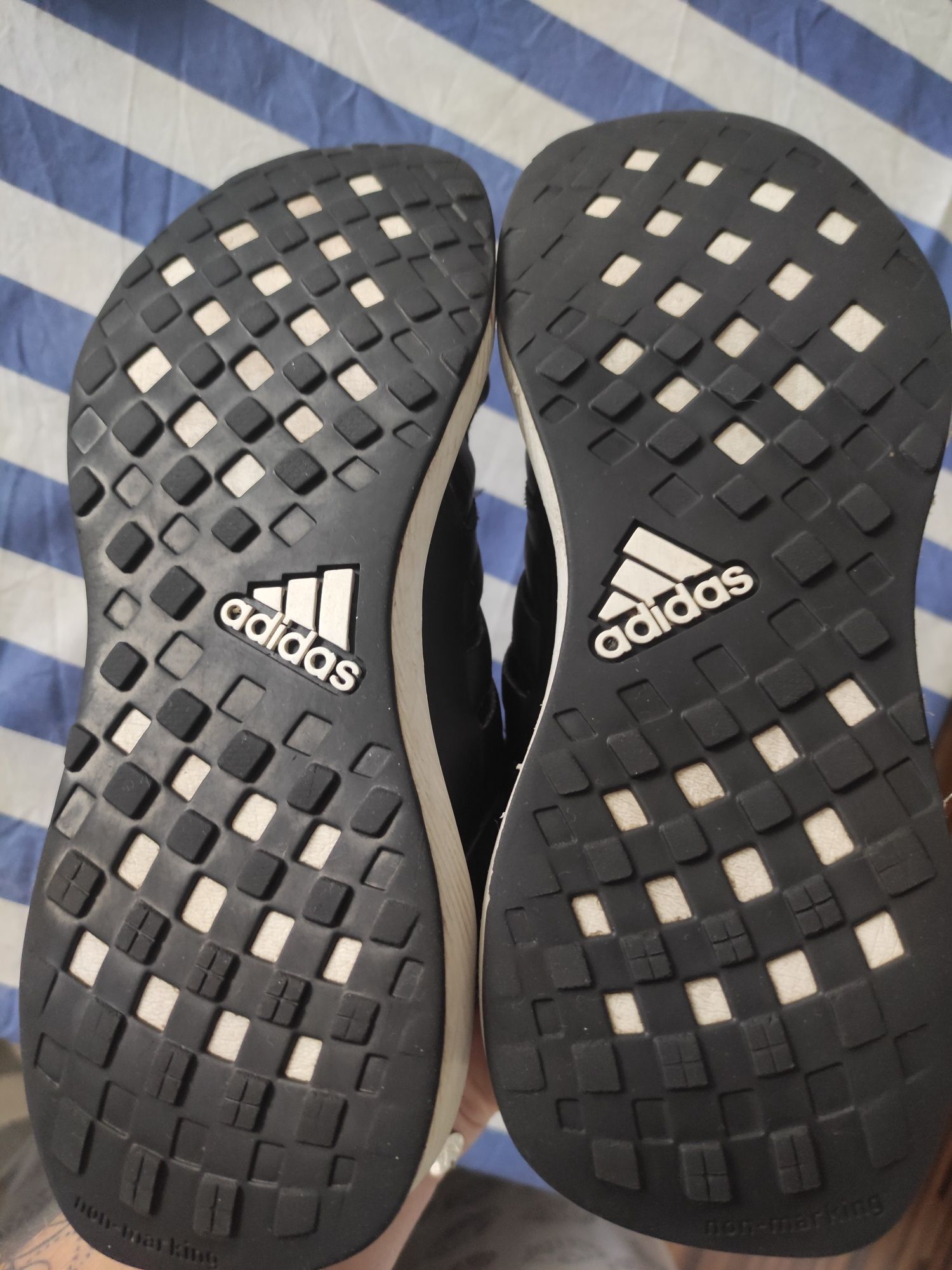 Adidasy Adidas buty sportowe na gumkach rapidaRun cloudfoam 36 36,5