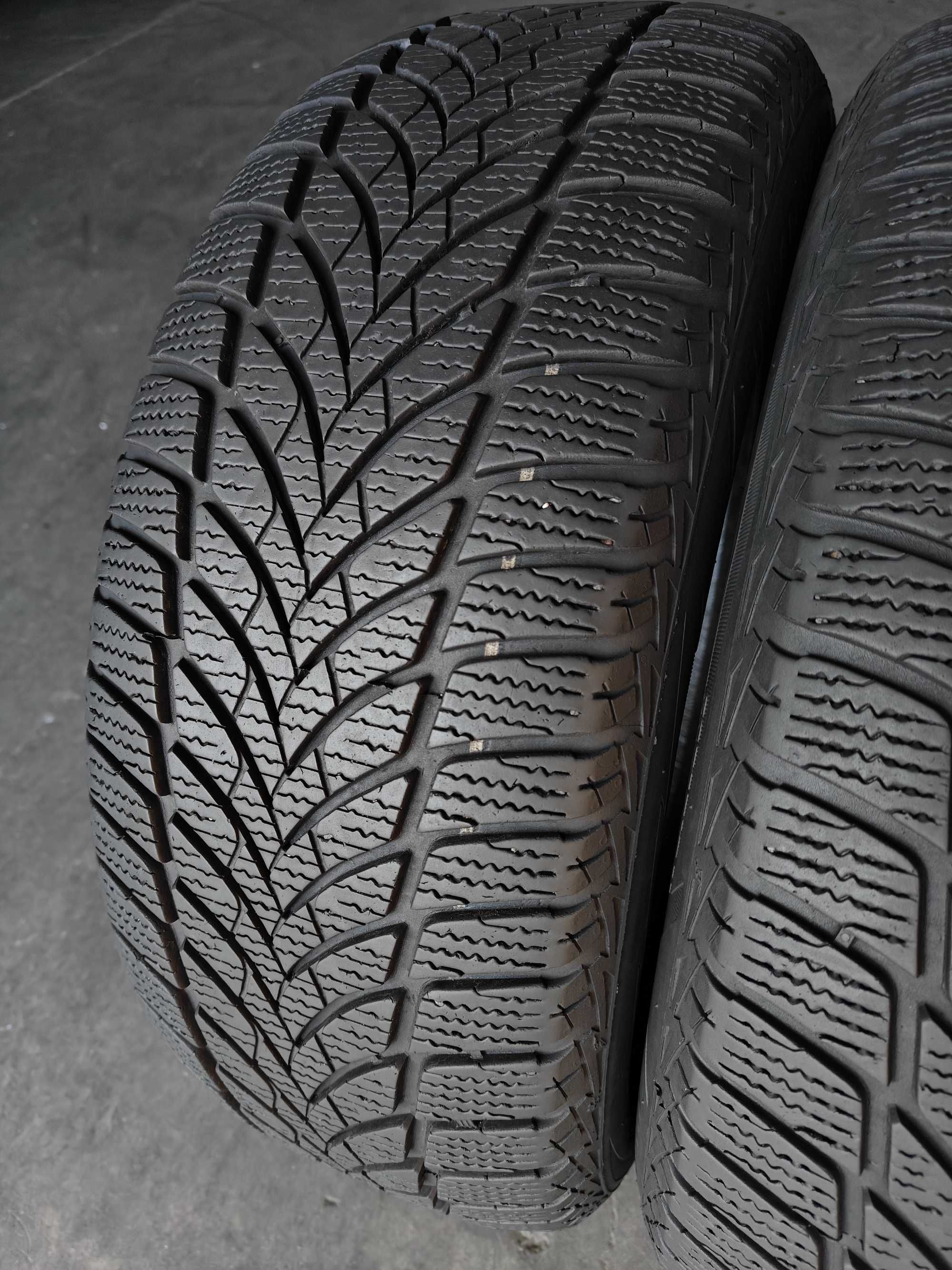 R16 205 55 шини зимові Goodyear Ultra Grip Ice 2 добрий стан
