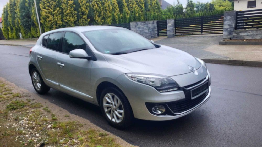 Sprzedam,
Renault Megane 1.2 benzyna TCe 115 KM ,