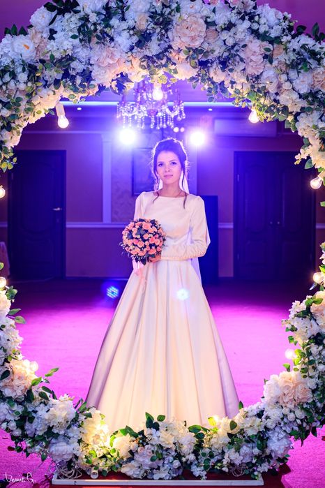 Весільна сукня 42-48 розміру