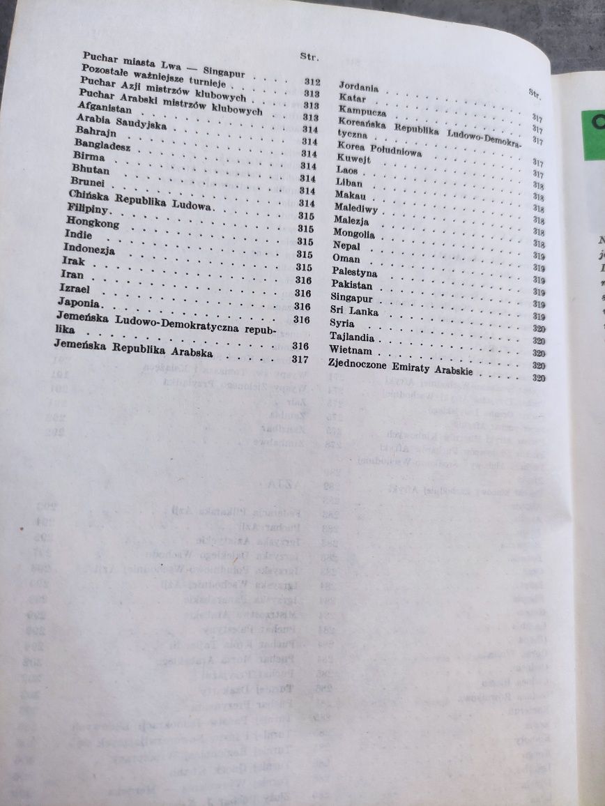 Książka Światowa Piłka Nożna 1977/1983