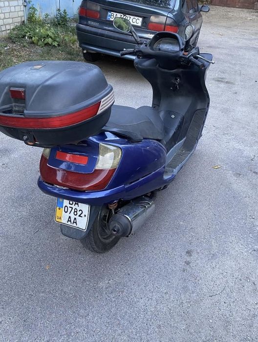 Продам два скутера