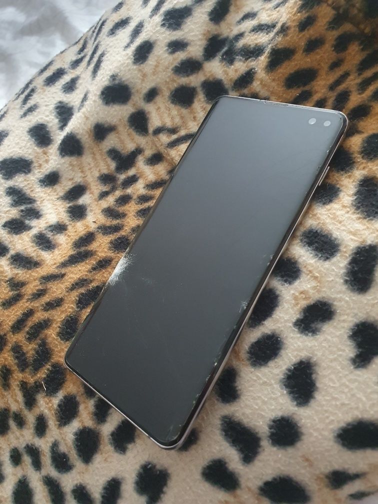 Smartfon samsung galaxy s10+ plus uszkodzony ekran