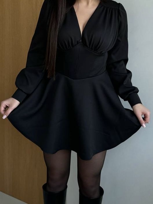 Сукня - комбінезон з імітацією корсету