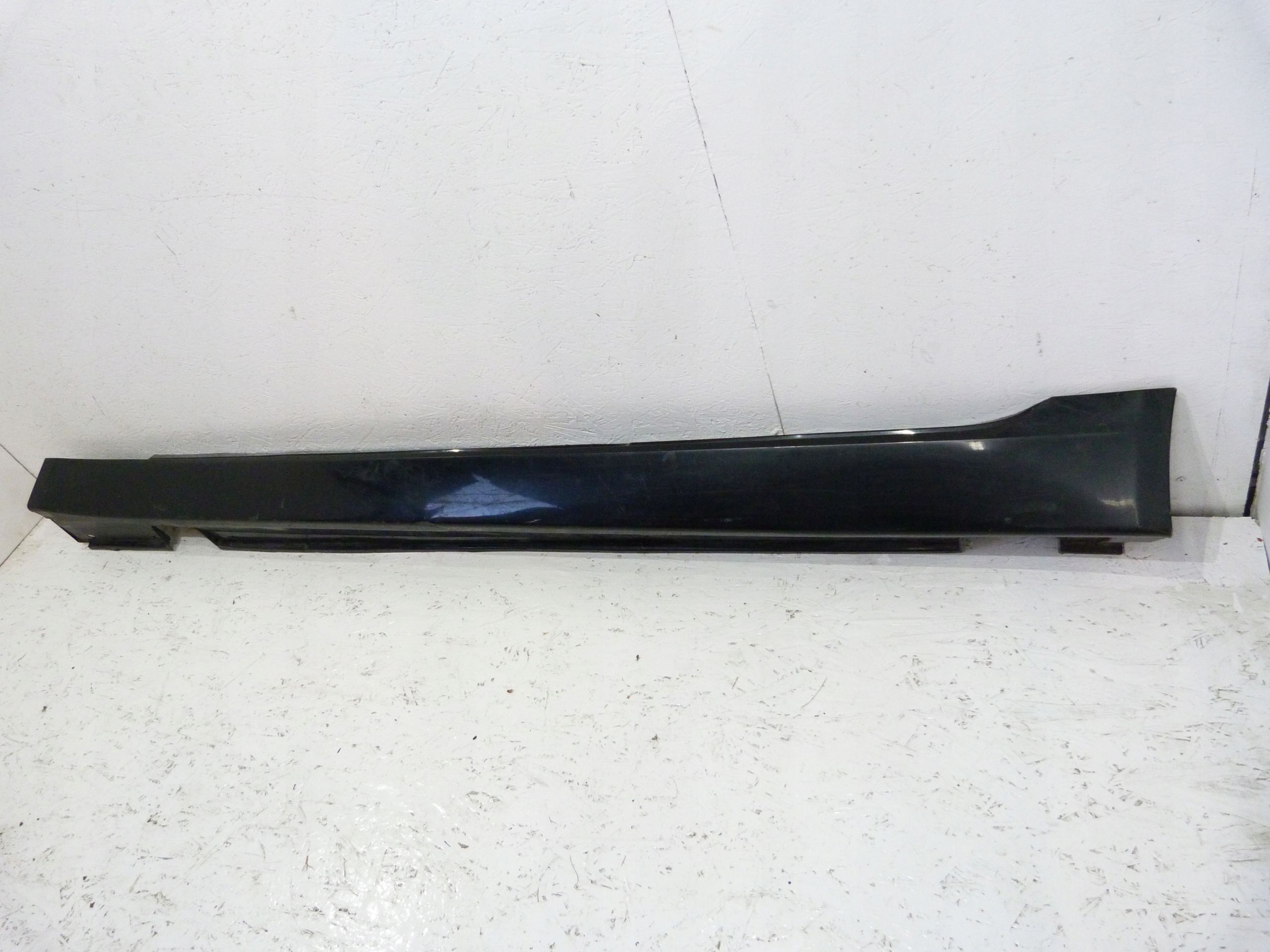 BMW 5 E60 E61 Lift próg Lewy Listwa Progowa Lewa