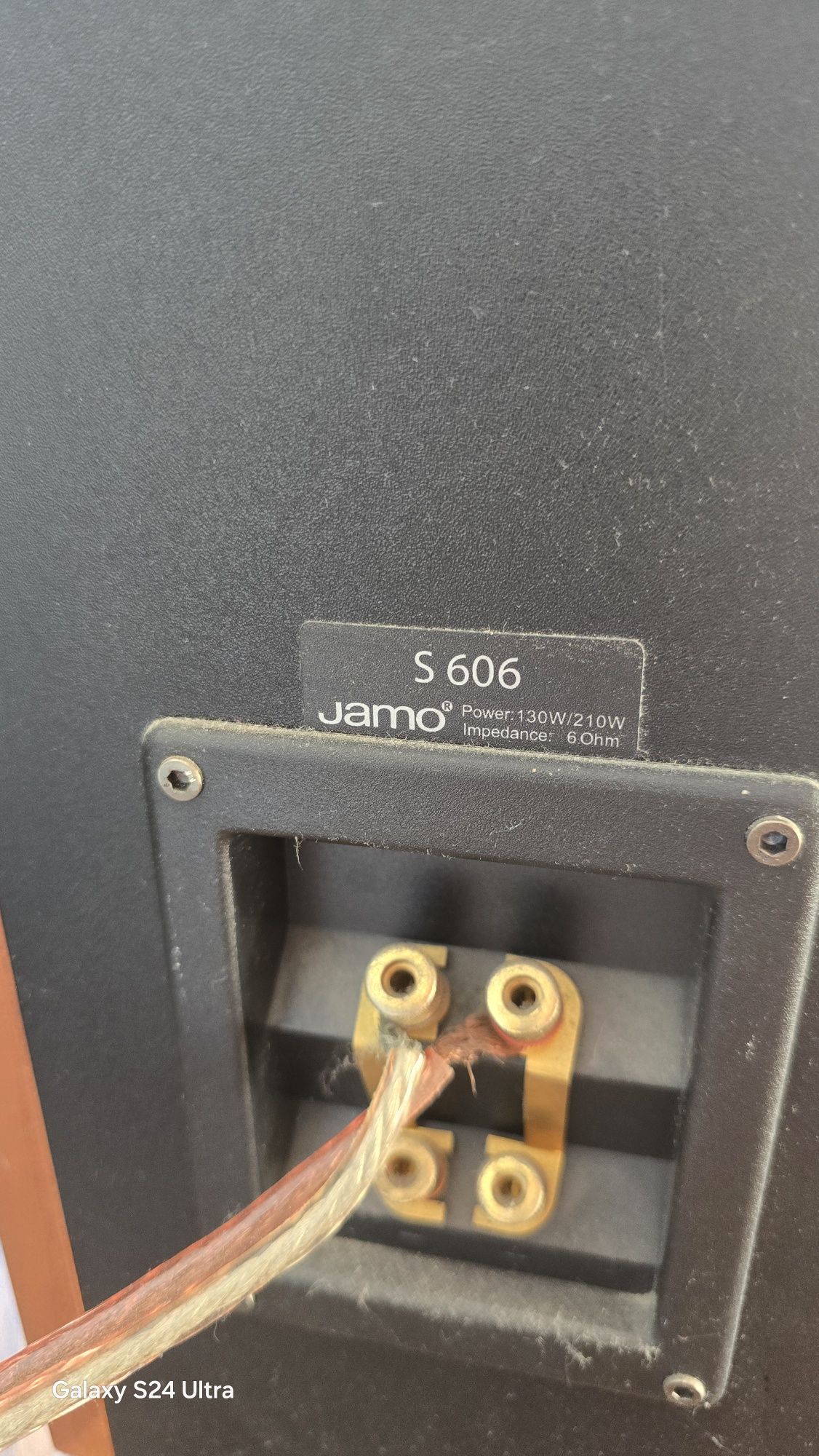 Kolumny jamo s606 130w Rms