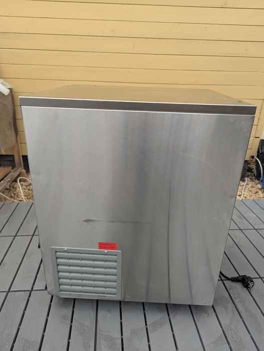 Ледогенератор Saro, льодогенератор 26кг/24